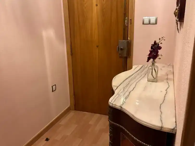 Chambre 110 m², Ourense