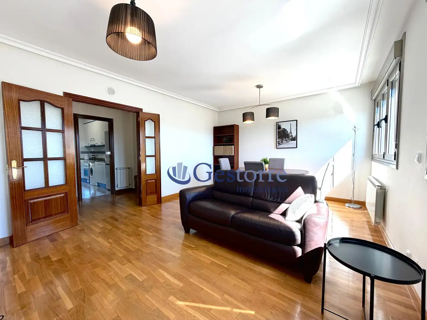 Pis de 77 m² a Oviedo