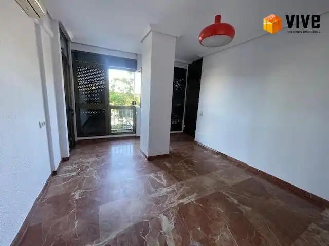 Wohnung 113 m² in Sevilla