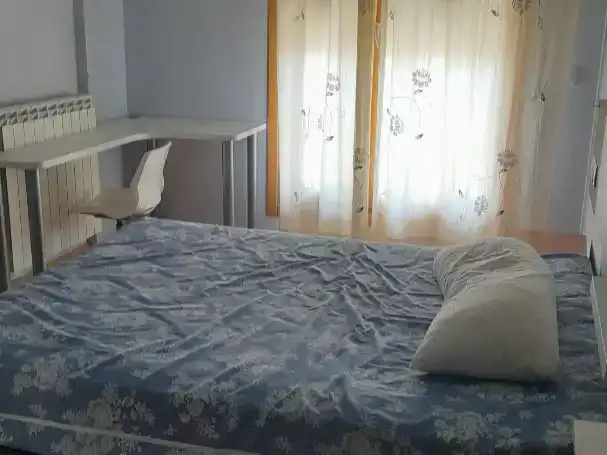 Кімната 100 м², Soria
