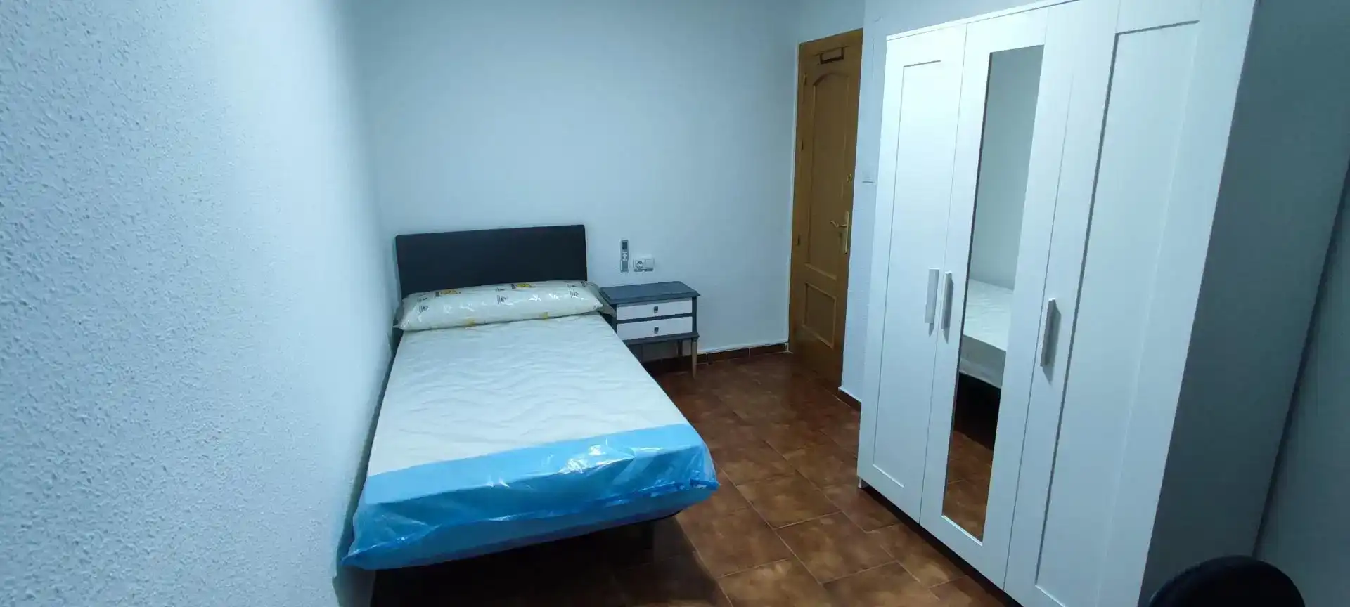 Habitación 80 m², Albacete