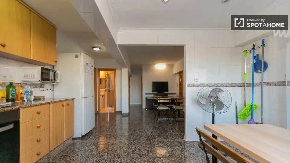 Habitación 80 m², Valencia