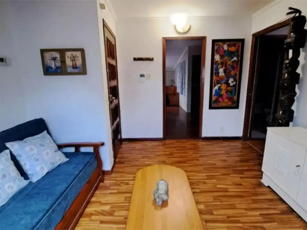 Piso de 87 m² en Pontevedra