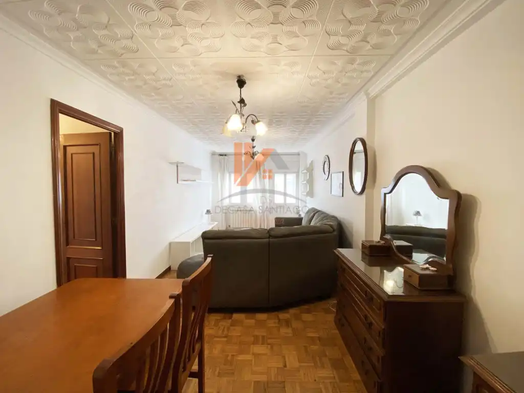Piso de 85 m² en Santiago de Compostela