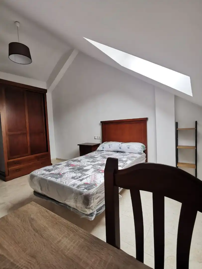 Habitación 130 m², Baeza
