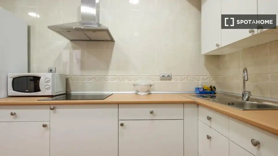 Habitación 196 m², Bilbao