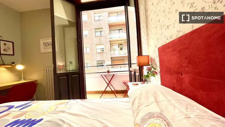 Habitación 138 m², Bilbao
