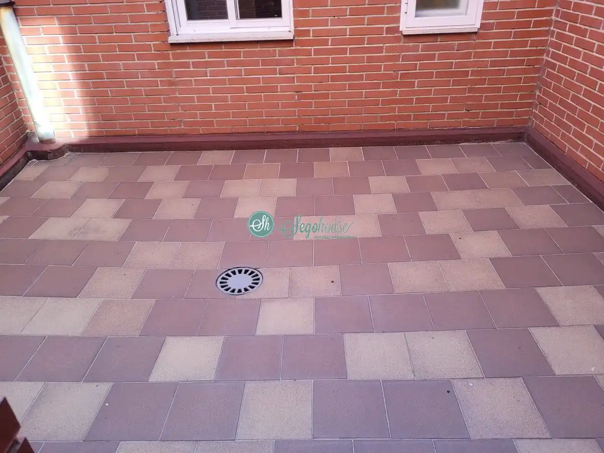 Piso de 93 m² en Segovia