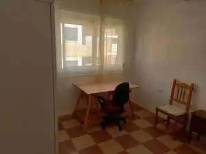 Piso de 90 m² en Granada