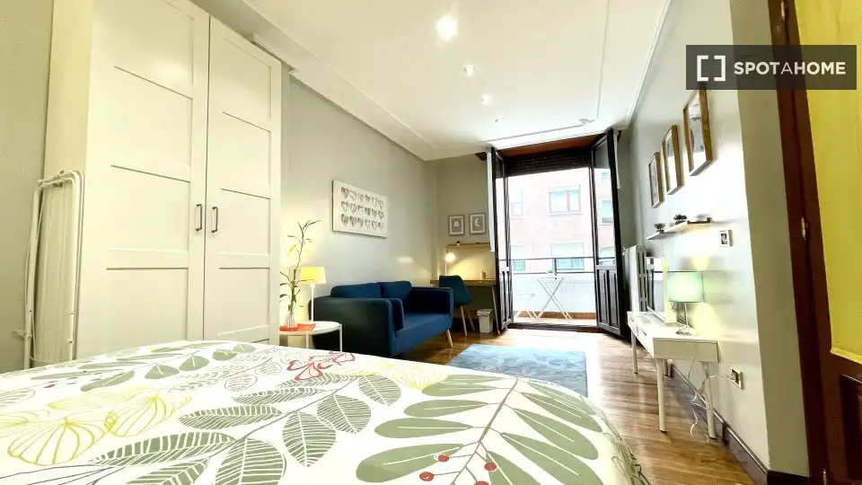Habitación 138 m², Bilbao