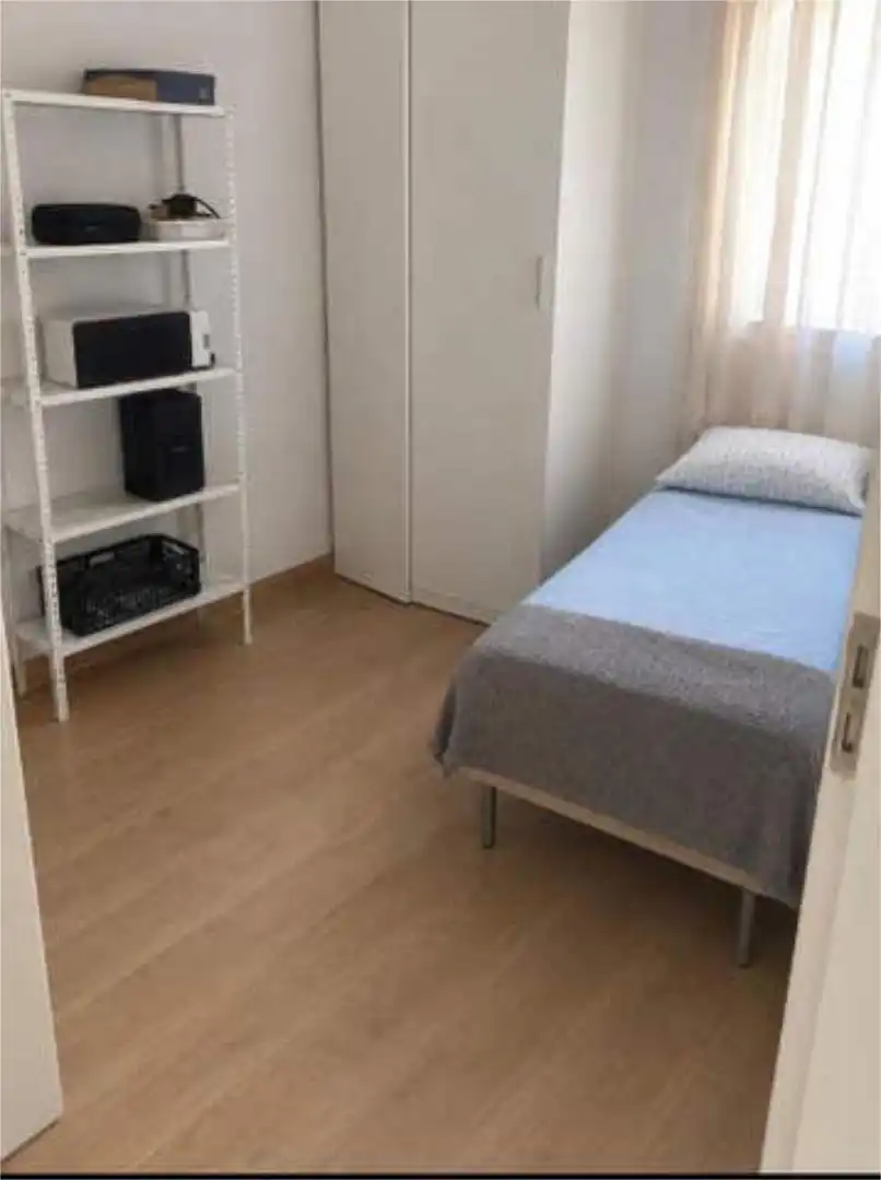 Pis de 100 m² a San Roque