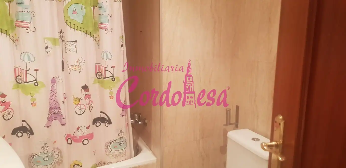 Piso de 130 m² en Córdoba