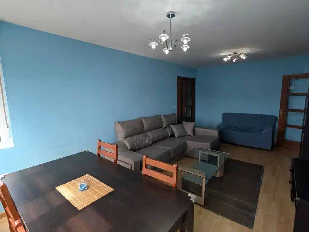 Piso de 90 m² en Narón