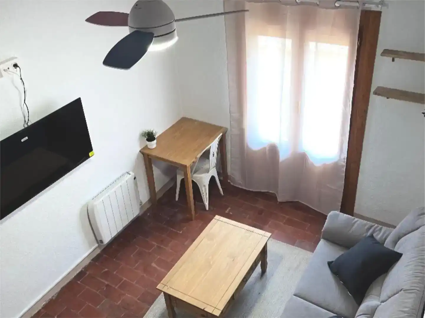 Casa de 129 m² en Pedrola