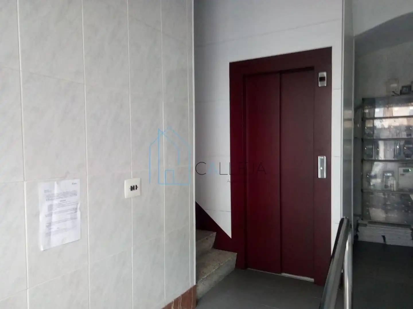 Pis de 100 m² a Ourense
