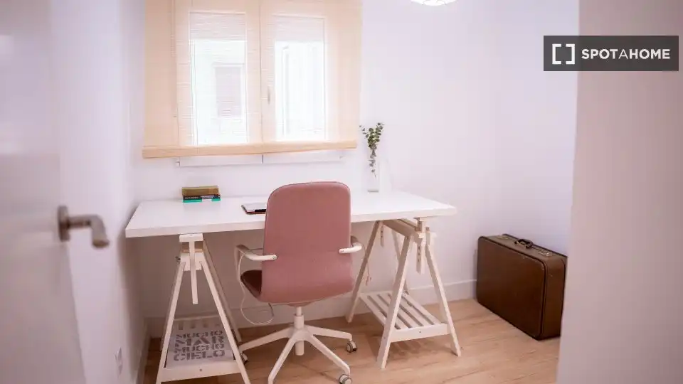 Habitación 104 m², Málaga