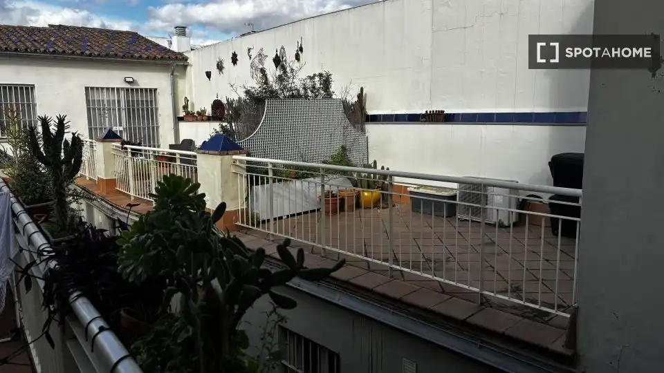 Habitación 46 m², Sevilla