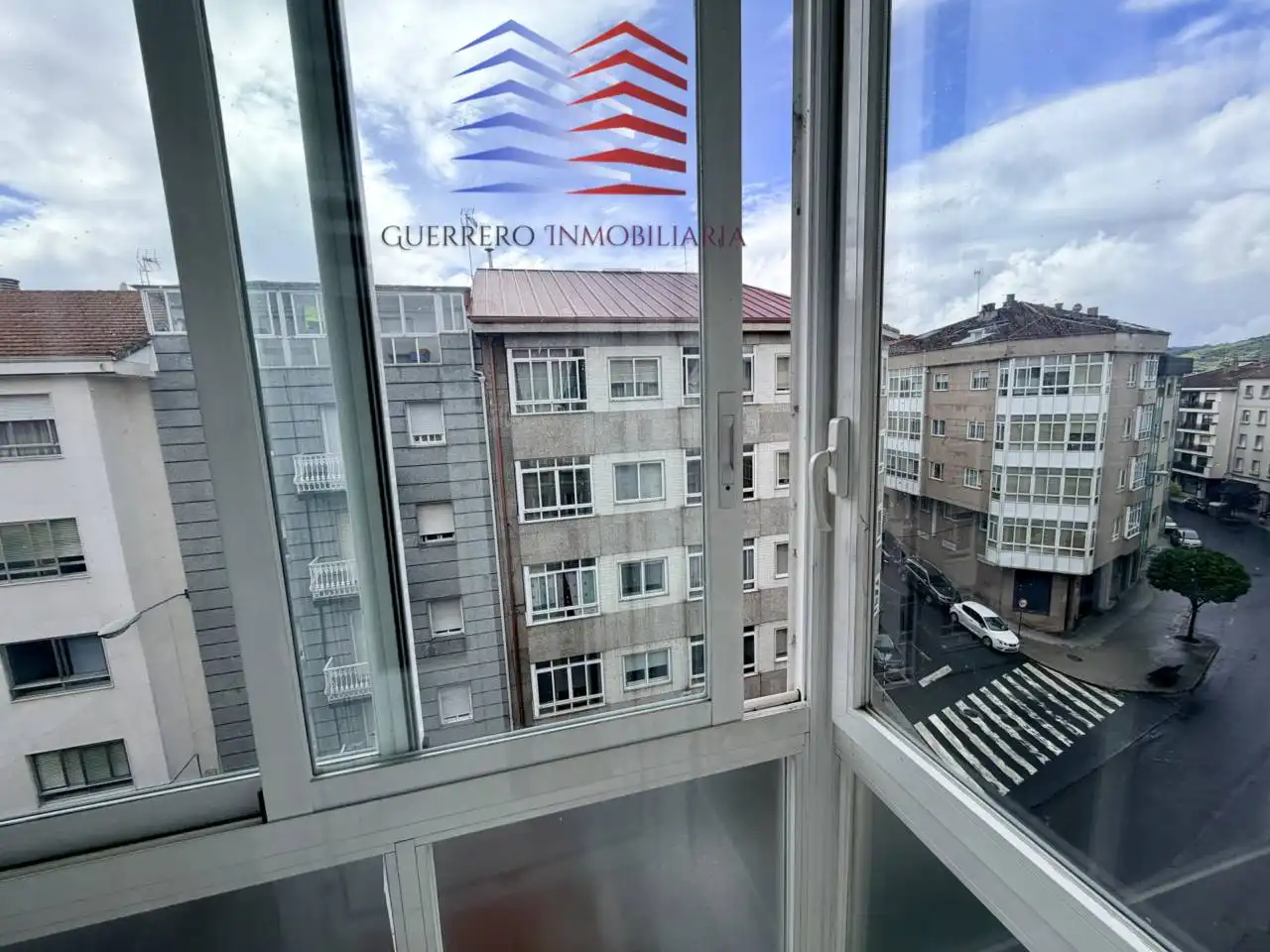 Piso de 85 m² en Ourense