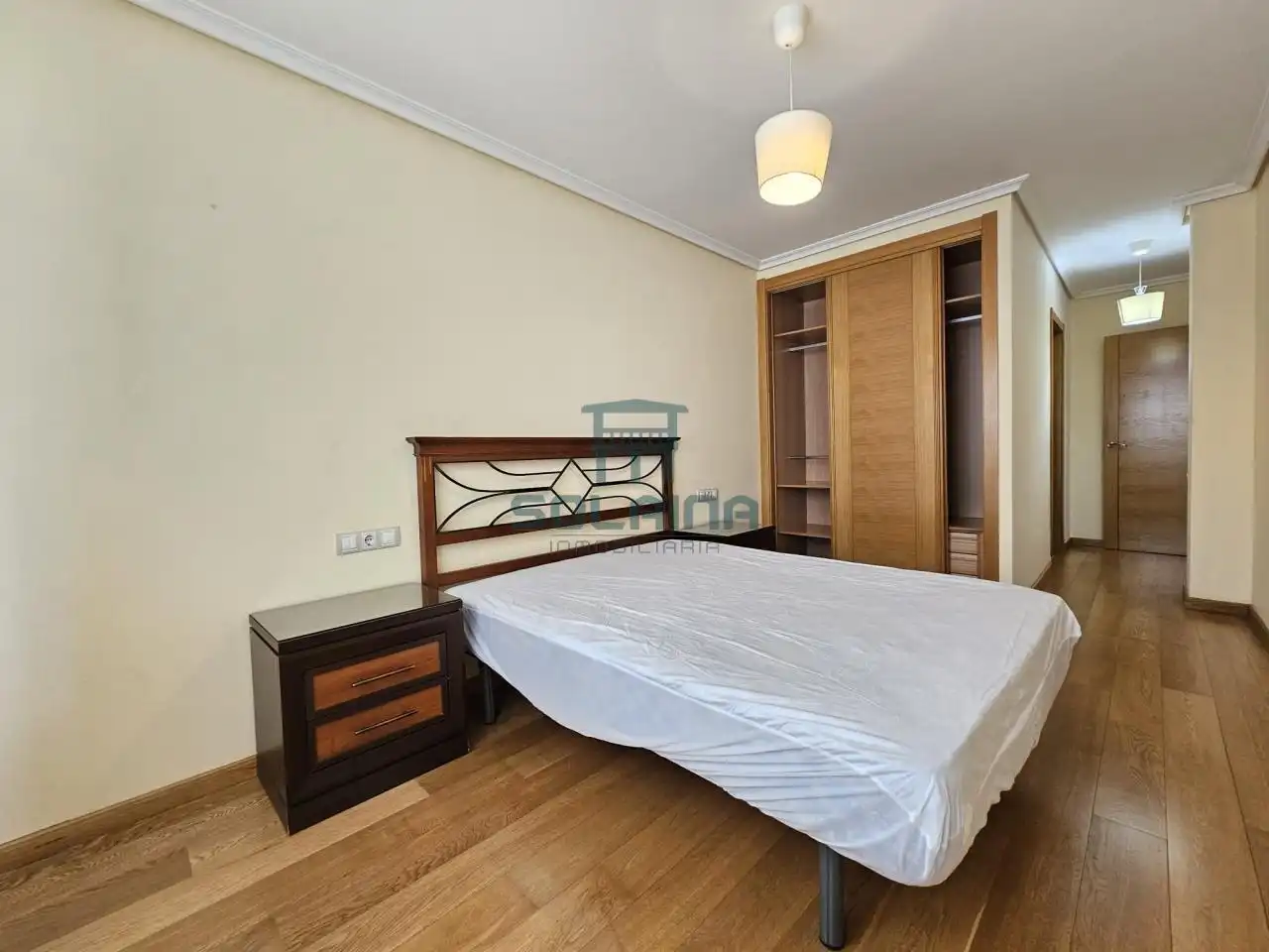 Piso de 77 m² en Ourense