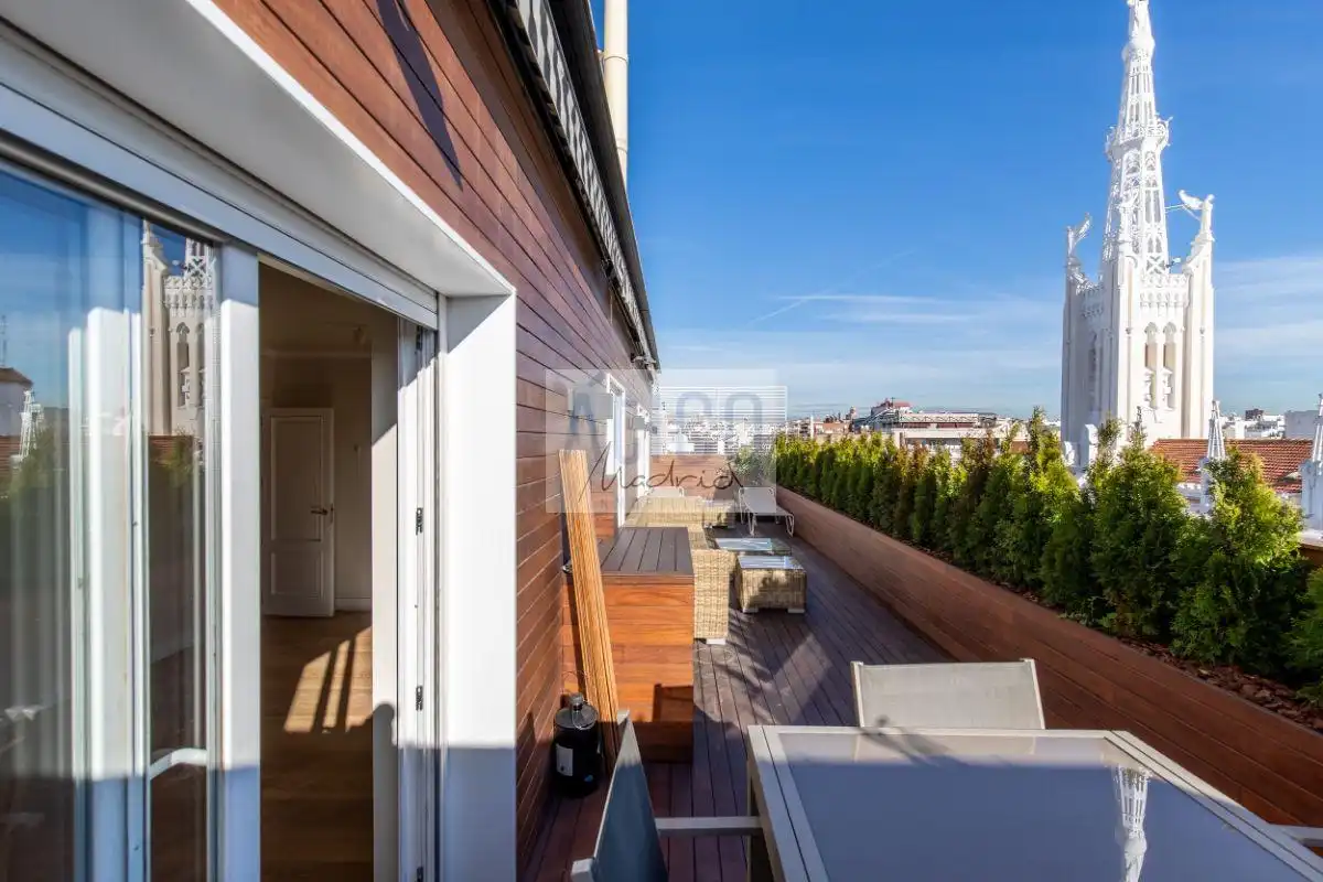 Appartamento 177 m² a Madrid