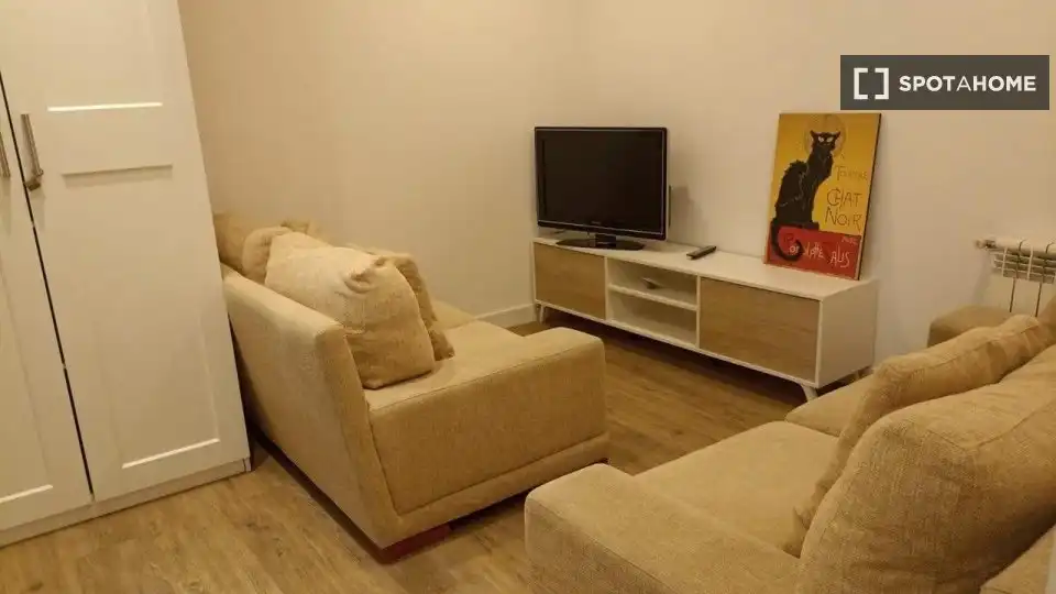 Habitació de lloguer, Madrid