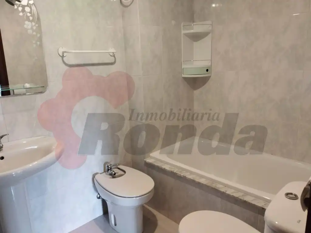 Piso de 70 m² en Lugo