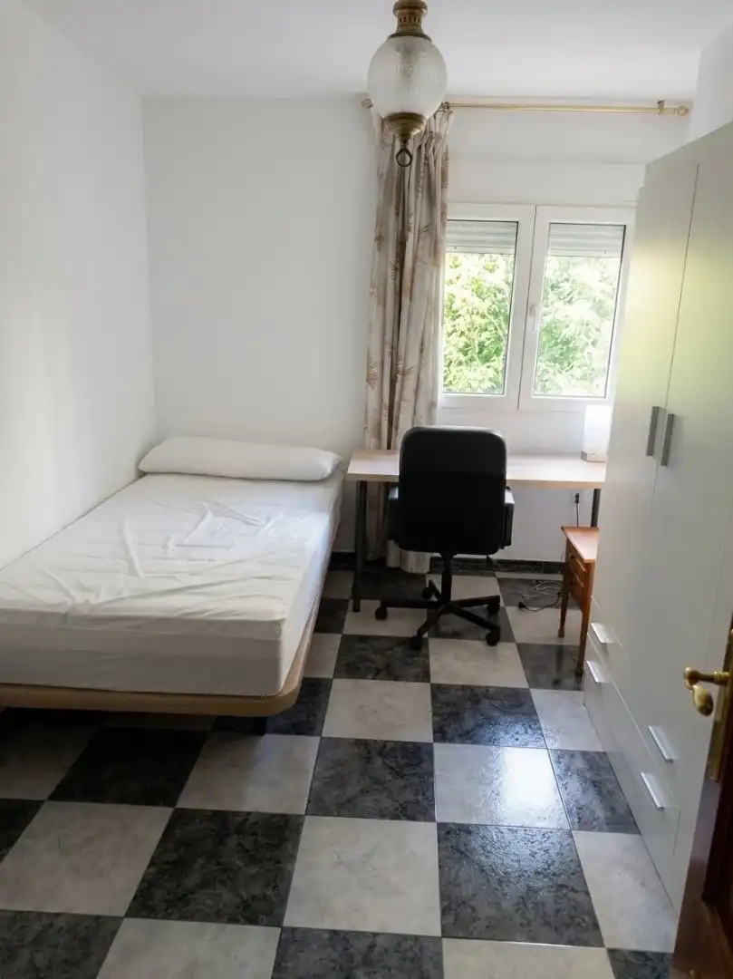 Piso de 104 m² en Granada