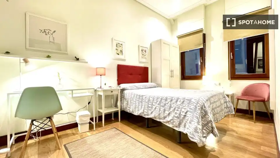 Habitación 196 m², Bilbao