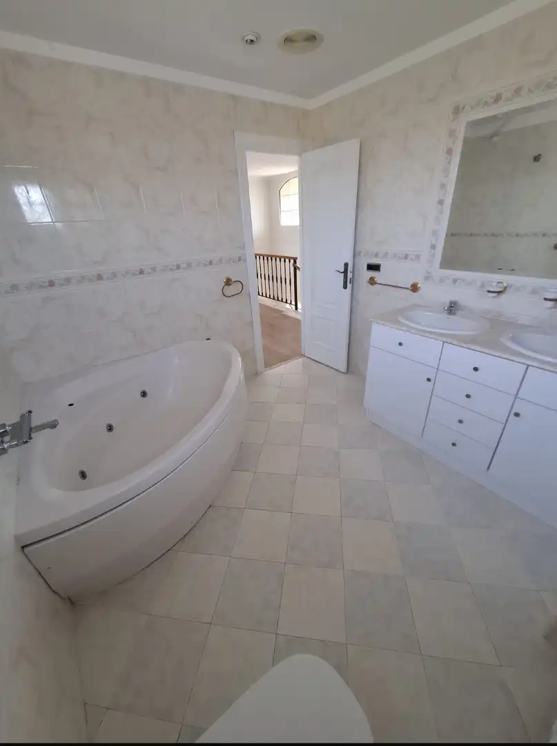 Piso de 523 m² en Picassent