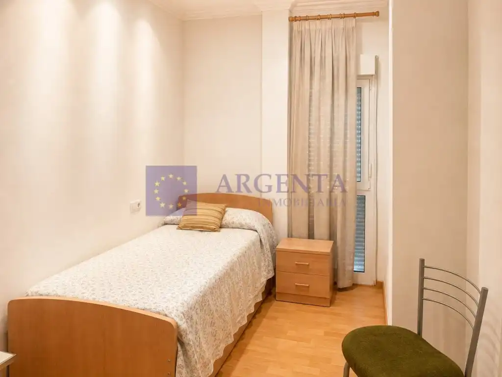 Piso de 58 m² en Cáceres