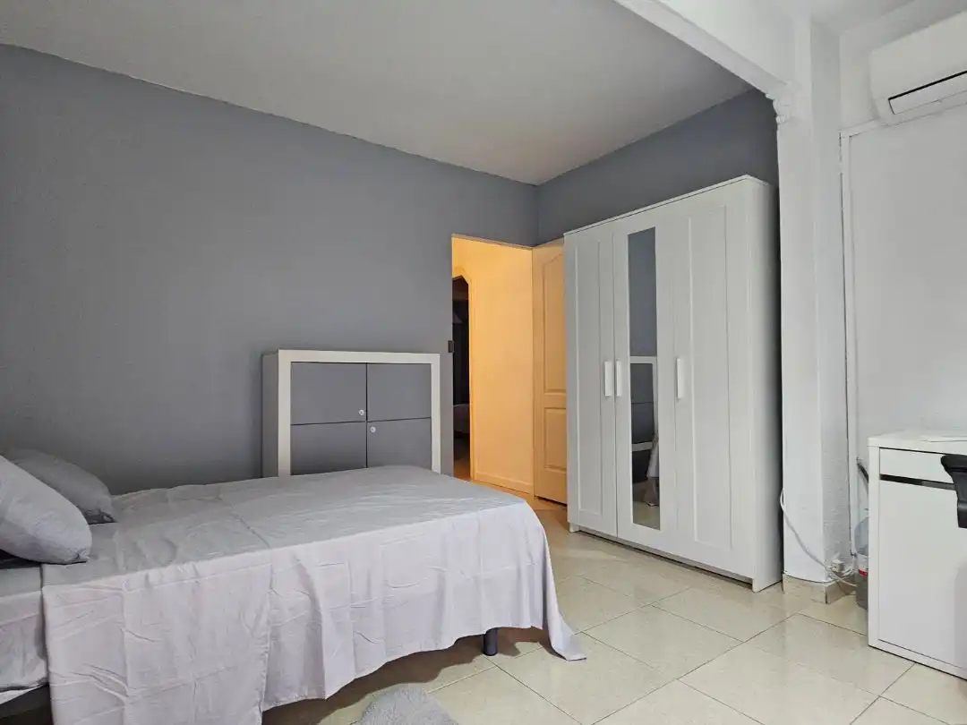 Habitació de lloguer, Almeria
