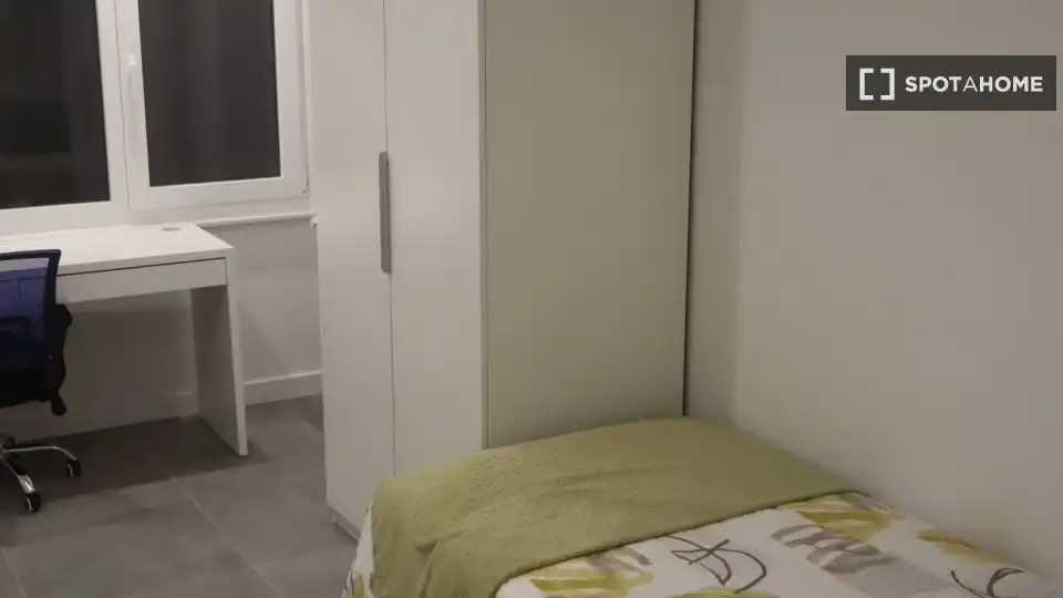Habitación 121 m², Salamanca