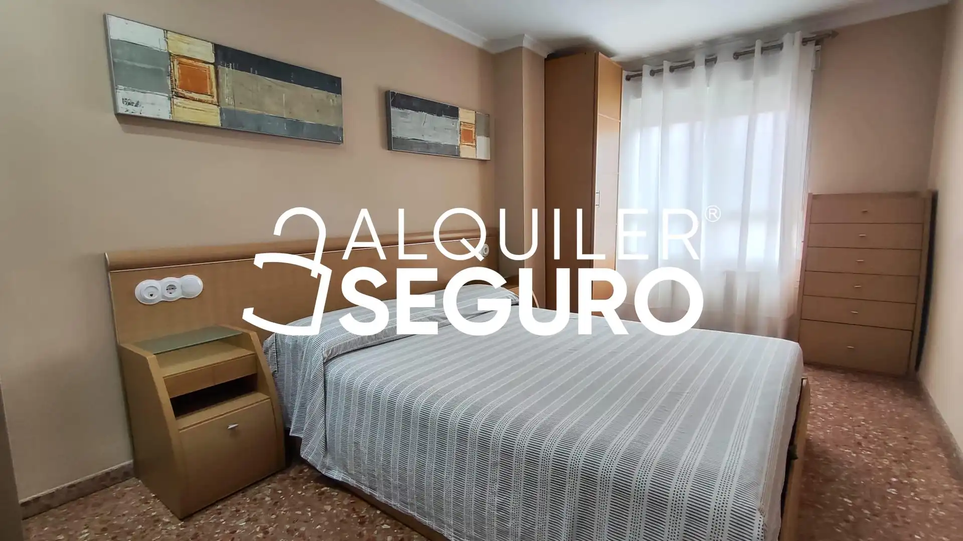 Pis de 85 m² a València