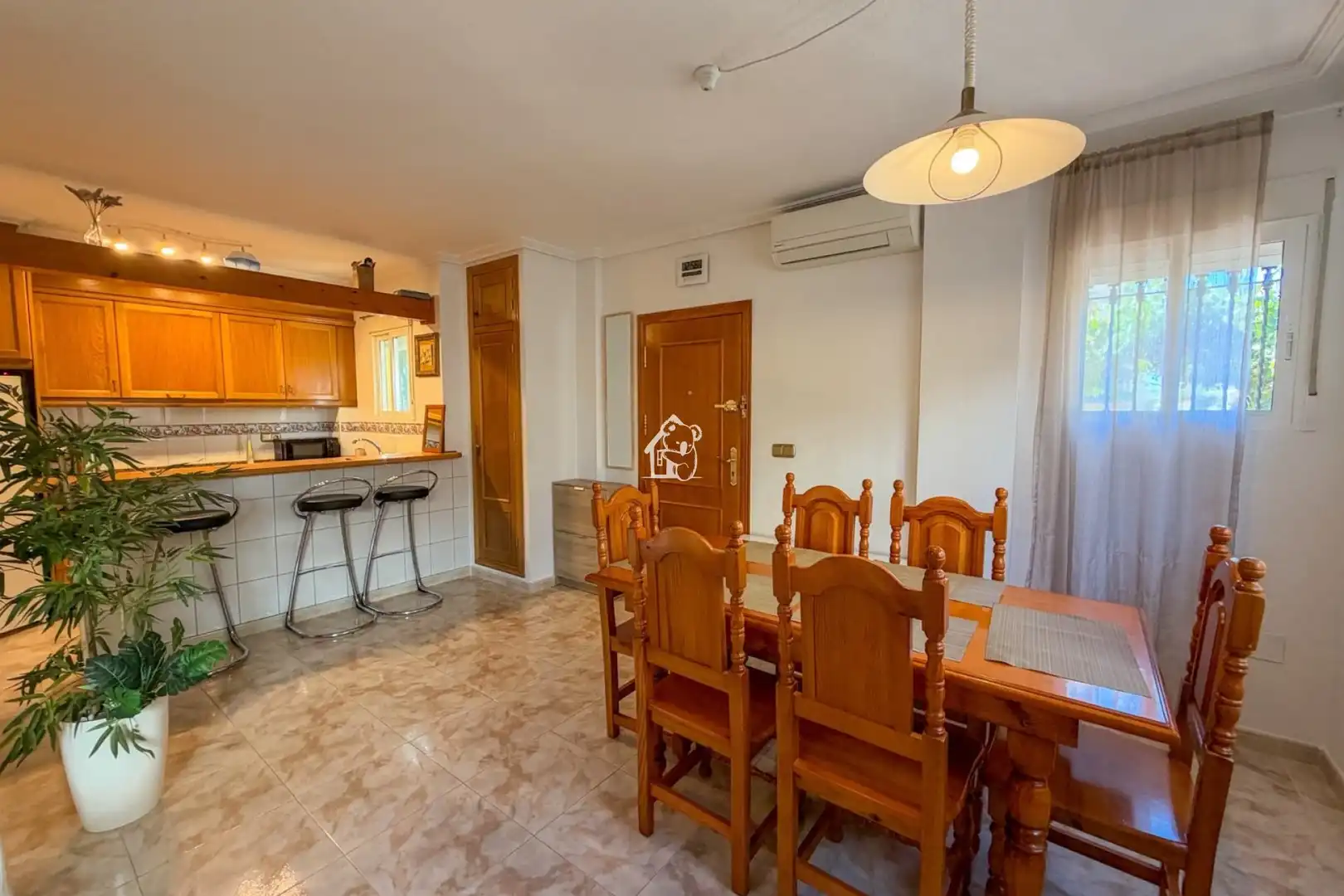 Casa de 100 m² a Oriola