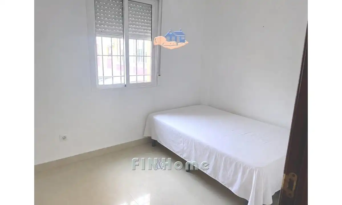 Piso de 79 m² en Sevilla