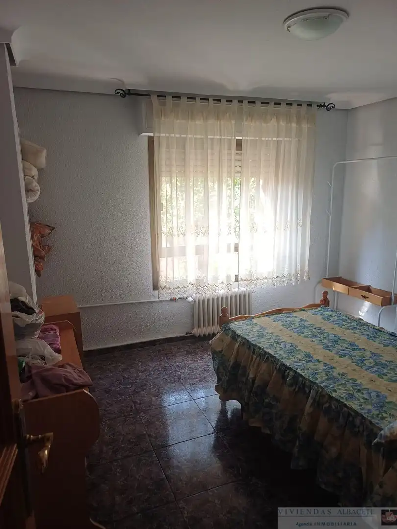 Piso de 100 m² en Albacete