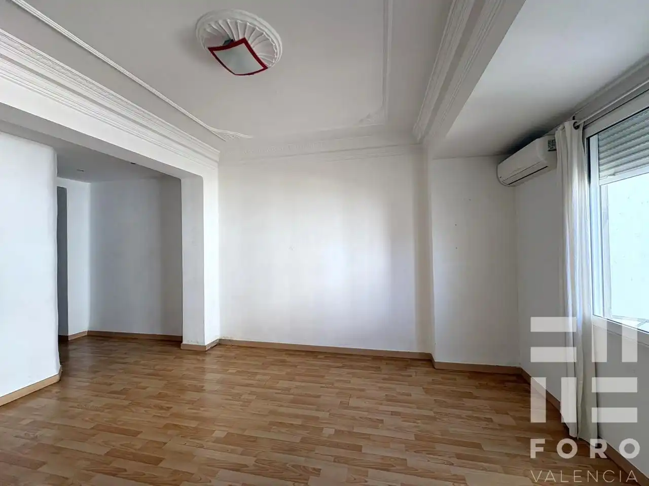 Wohnung 93 m² in Valencia