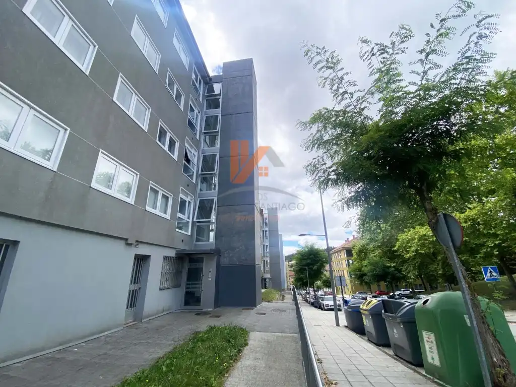 Piso de 85 m² en Santiago de Compostela