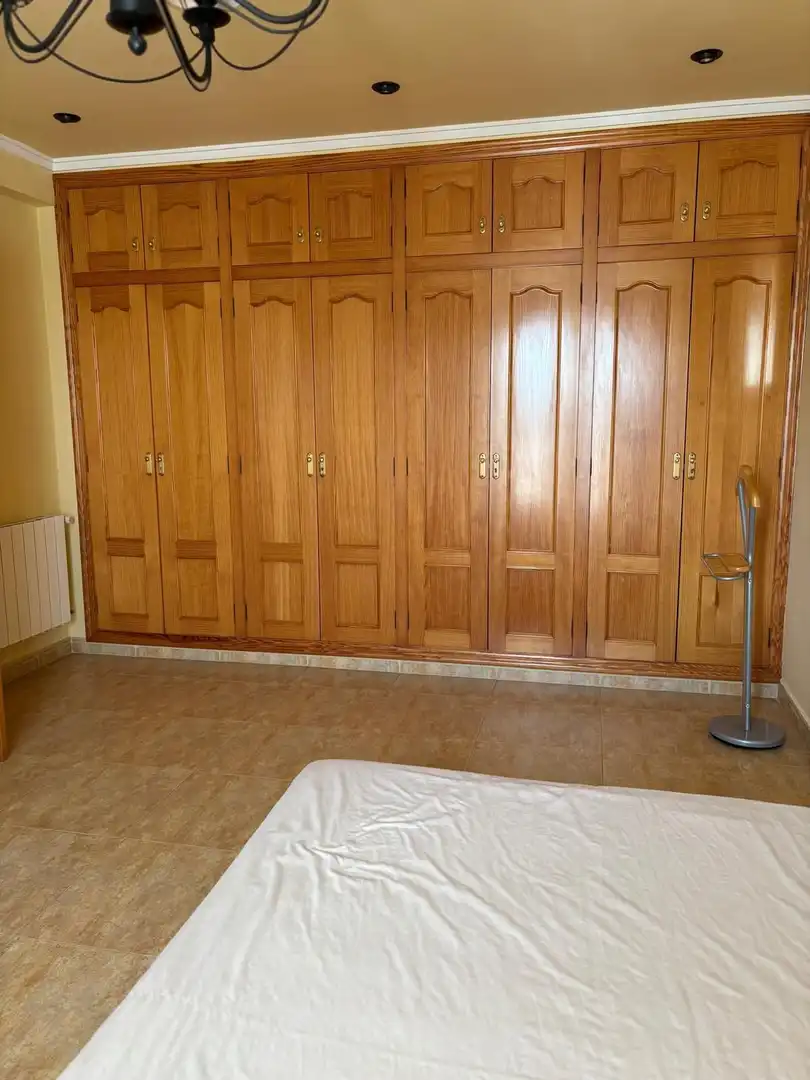 Casa de 330 m² a Riba-roja de Túria
