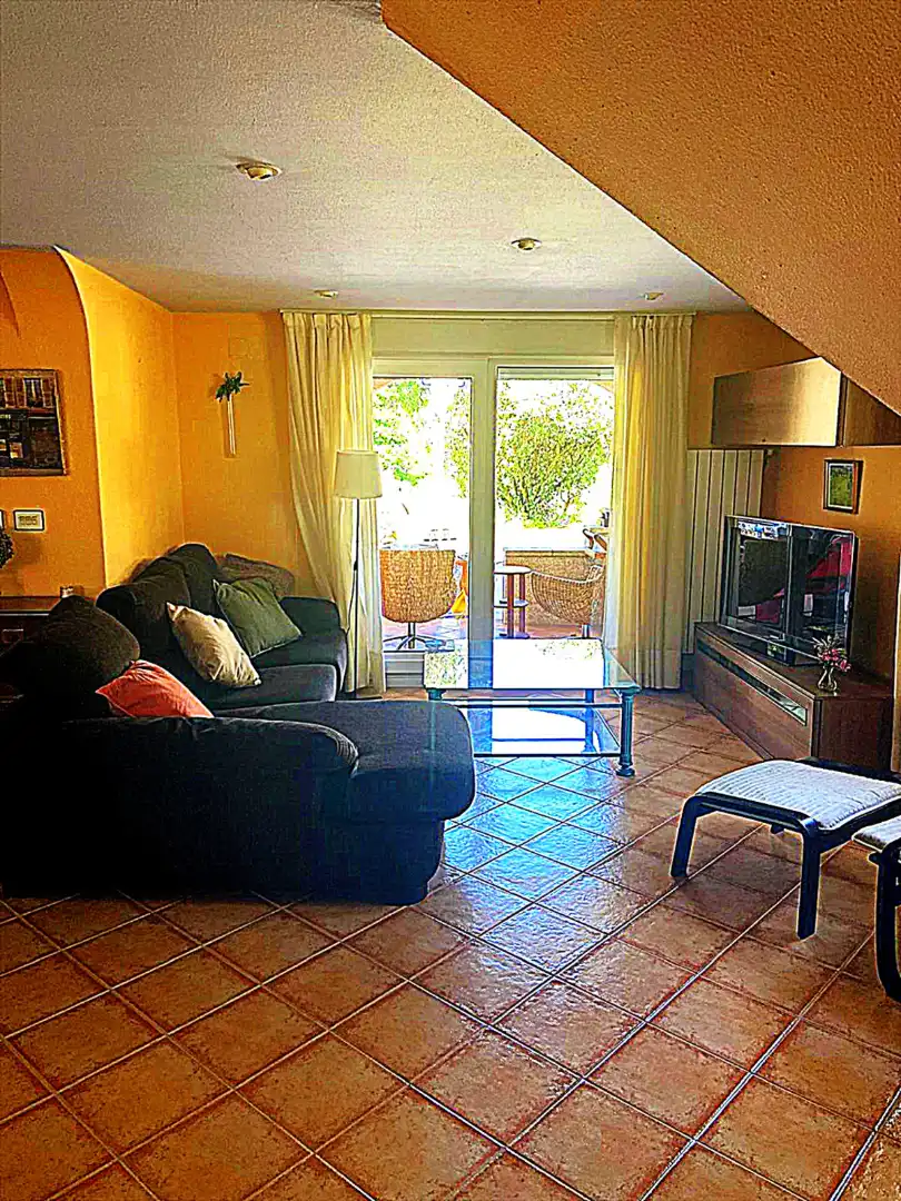 Casa de 300 m² en Cangas de Morrazo