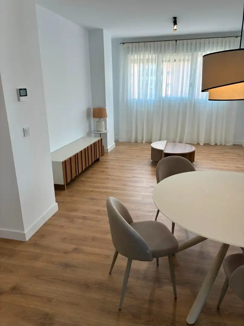 Piso de 90 m² en Dos Hermanas