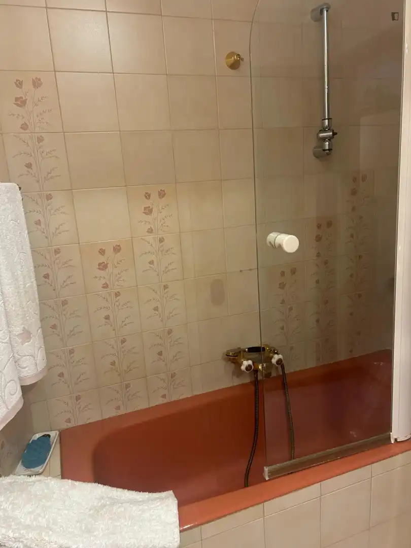 Habitación en alquiler, Villa del Prado