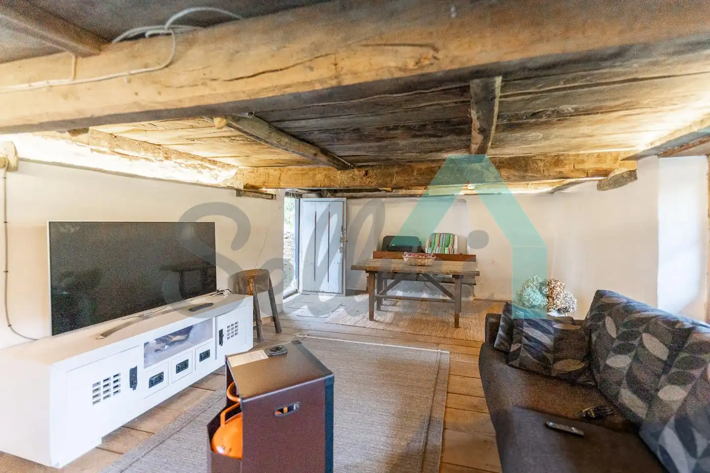 House 109 m² in Salas