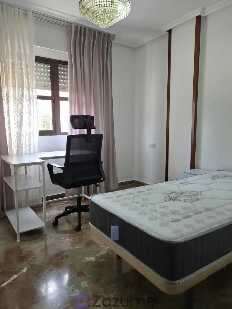 Piso de 90 m² en Jaén