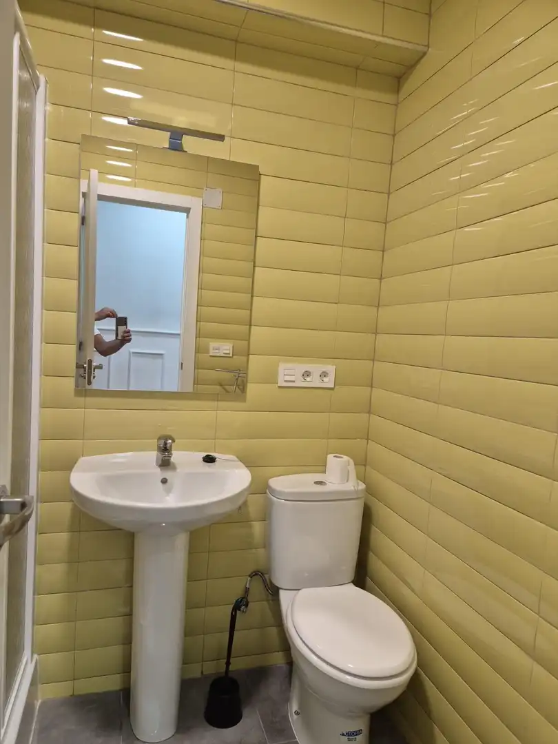 Habitación 61 m², Granada