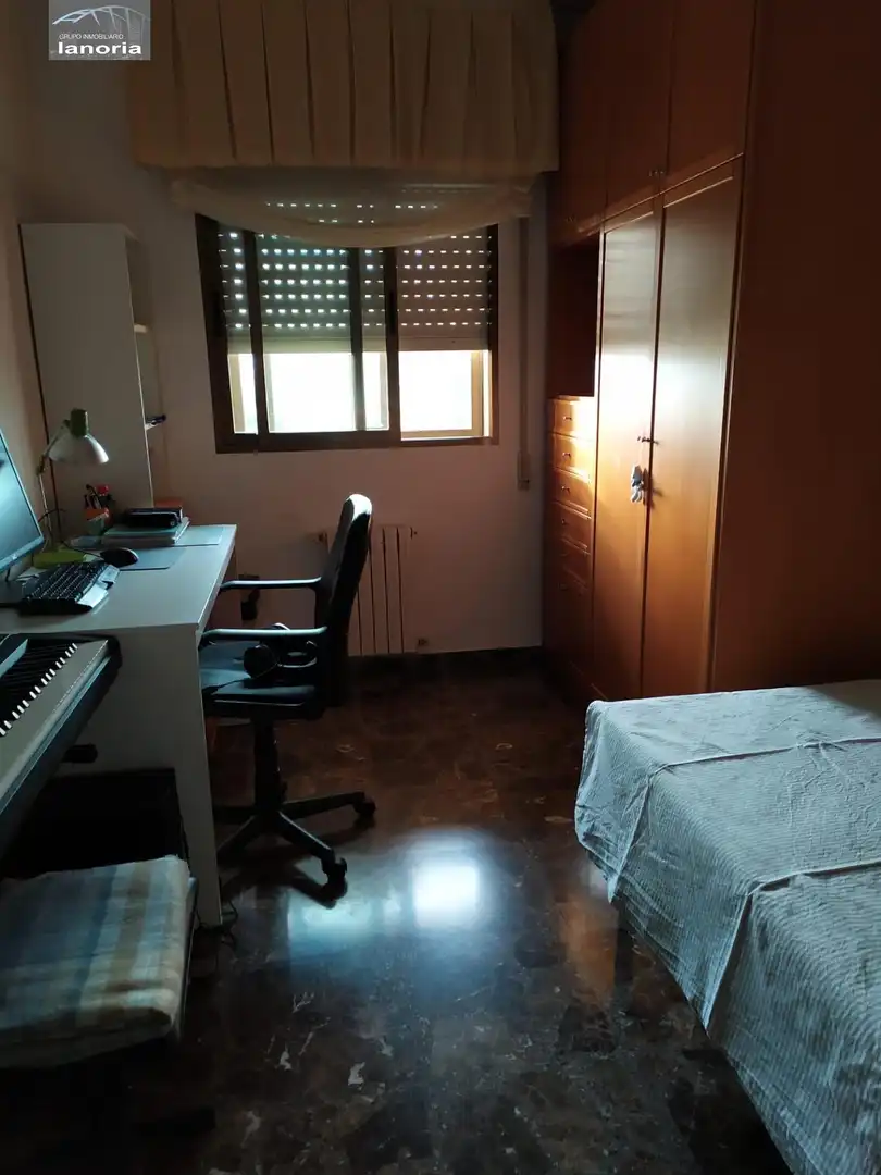 Habitación 118 m², Albacete