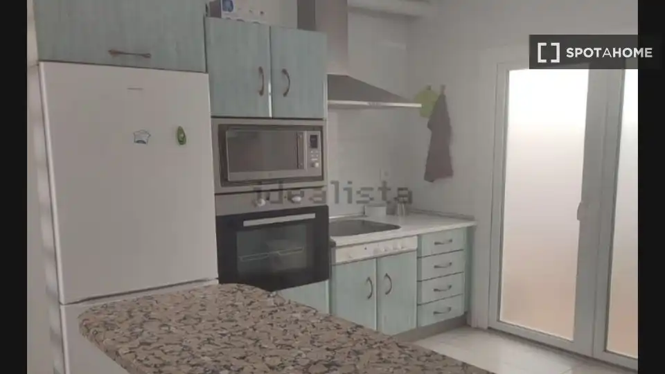 Habitación 86 m², Almería