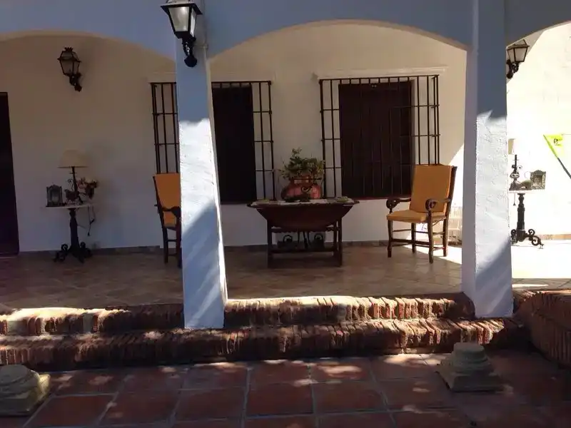 Casa de 200 m² en Antequera