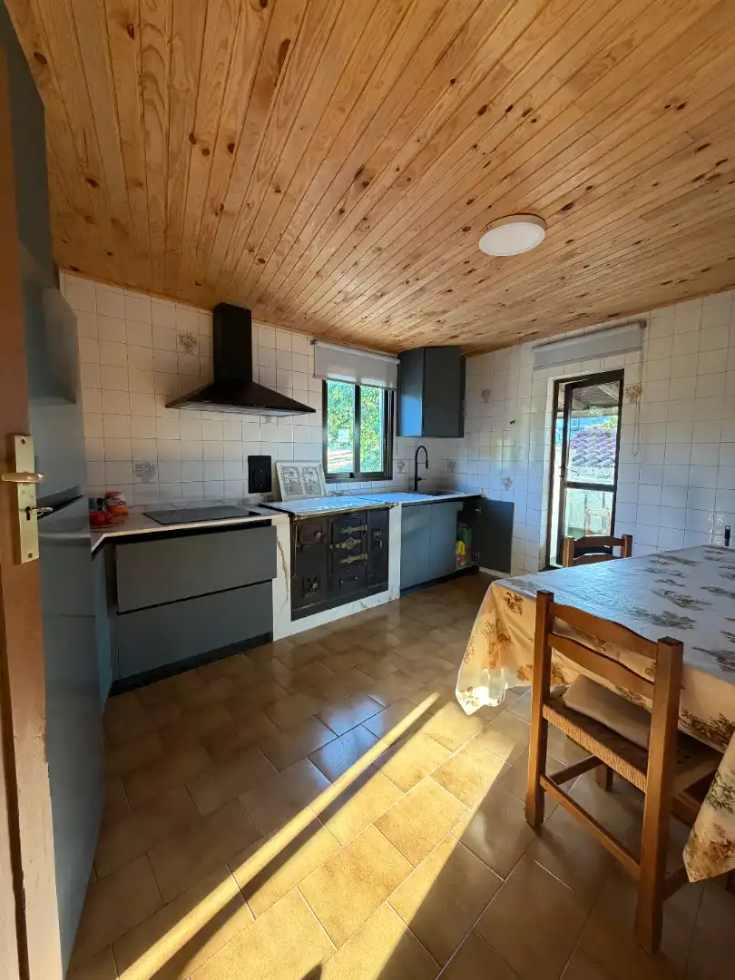 Piso de 585 m² en Baños de Molgas