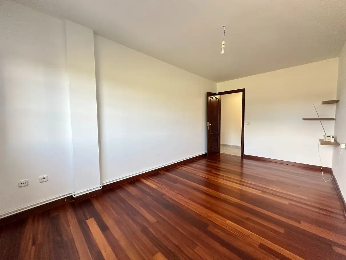 Pis de 350 m² a Santiago de Compostel·la
